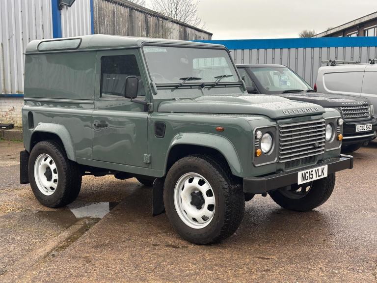 2015 Land Rover Defender 90 2.2 TDCi Hard Top SUV 4WD SWB Euro 5 3dr