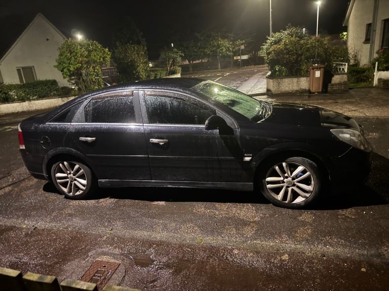 Vauxhall, VECTRA, Hatchback, 2008, Manual, 1910 (cc), 5 doors