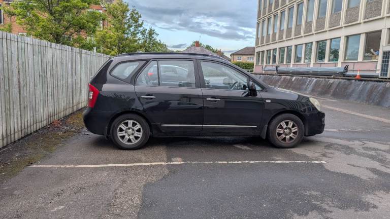 Kia, CARENS, MPV, 2008, Manual, 1998 (cc), 5 doors