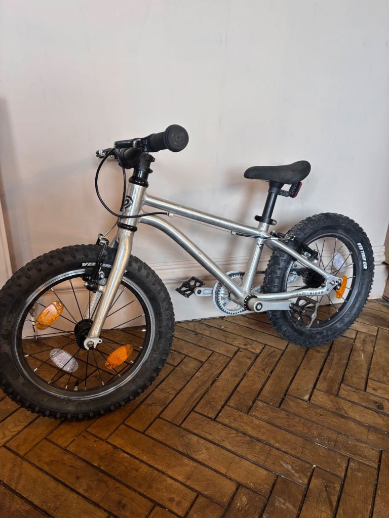 Easy Rider Seeker 16