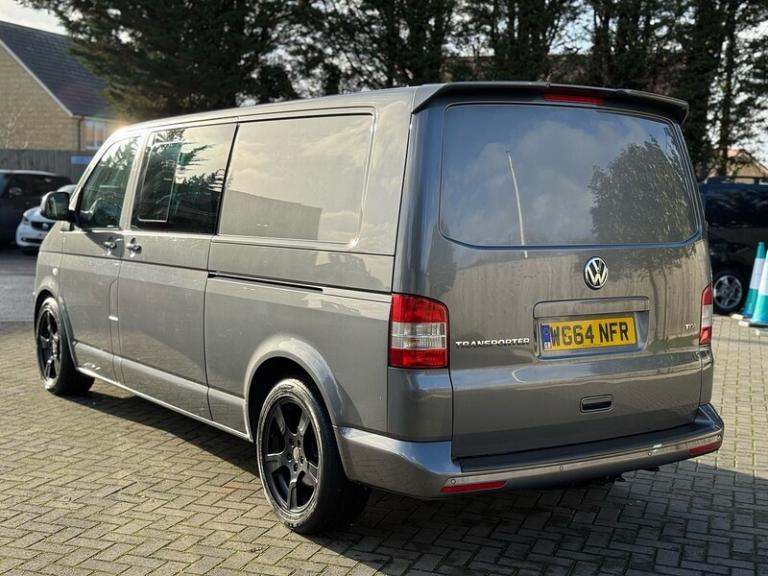 2015 Volkswagen Transporter BiTDI T32 Highline Combi Van Diesel Automatic