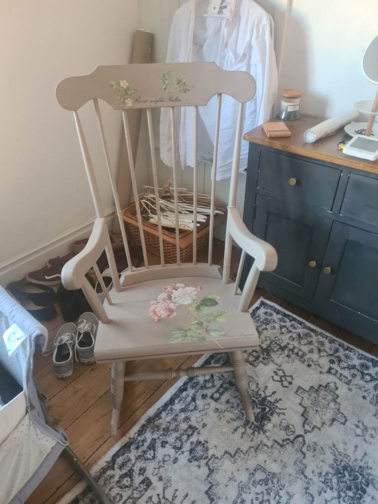 Rocking chair