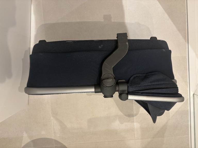 Silver Cross Wave double (tandem) pushchair