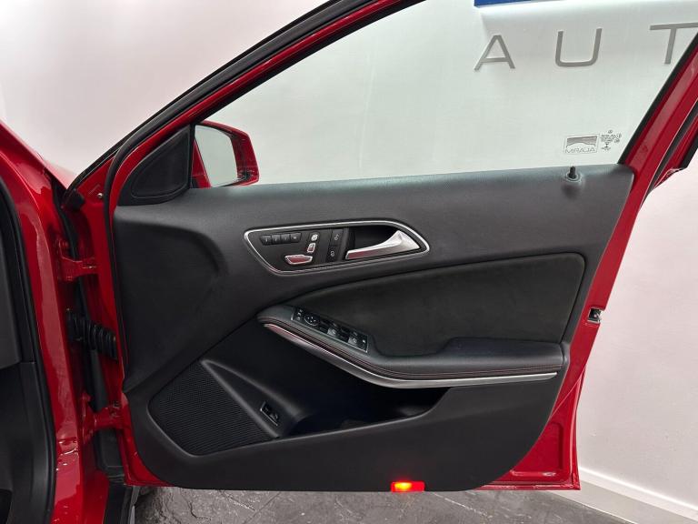 2017 Mercedes-Benz GLA GLA 200d AMG Line Premium Plus 5dr ESTATE DIESEL Manual