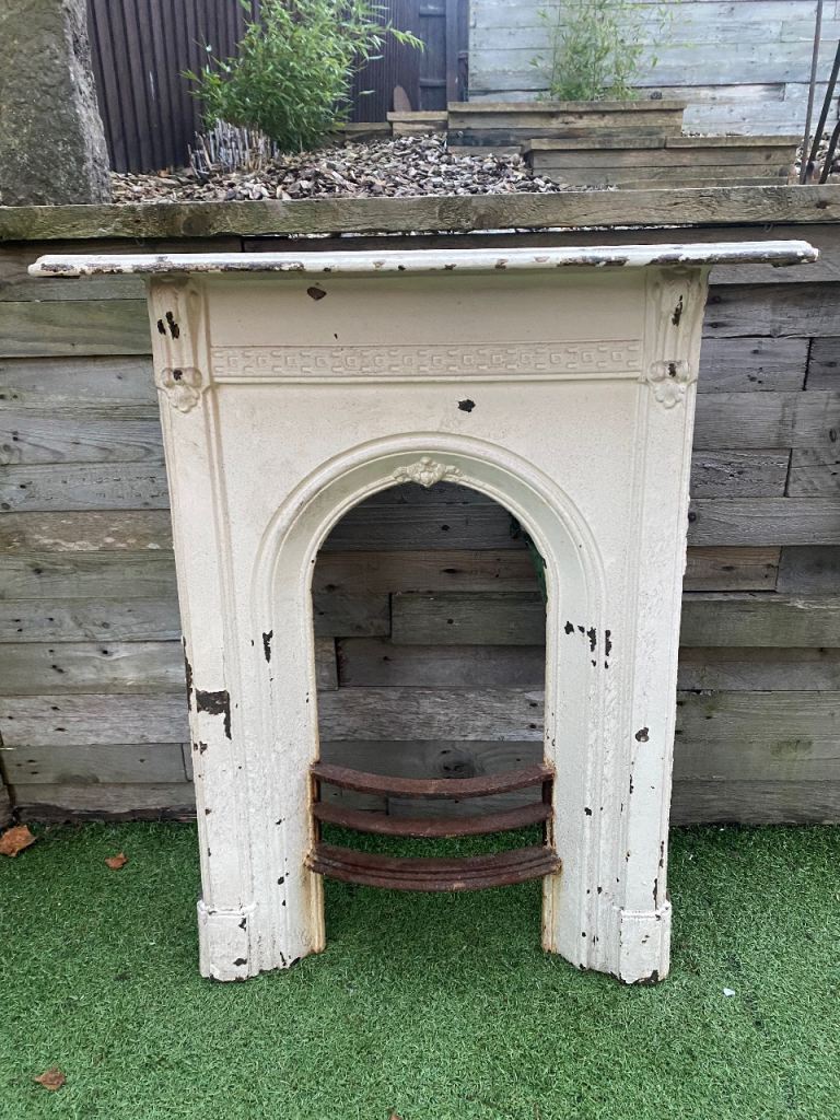 Victorian cast iron bedroom fireplace 