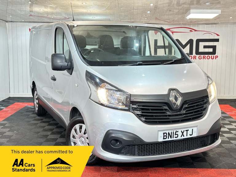 2015 Renault Trafic 1.6 dCi 27 Business+ SWB Standard Roof Euro 5 5dr PANEL VAN Diesel Manual