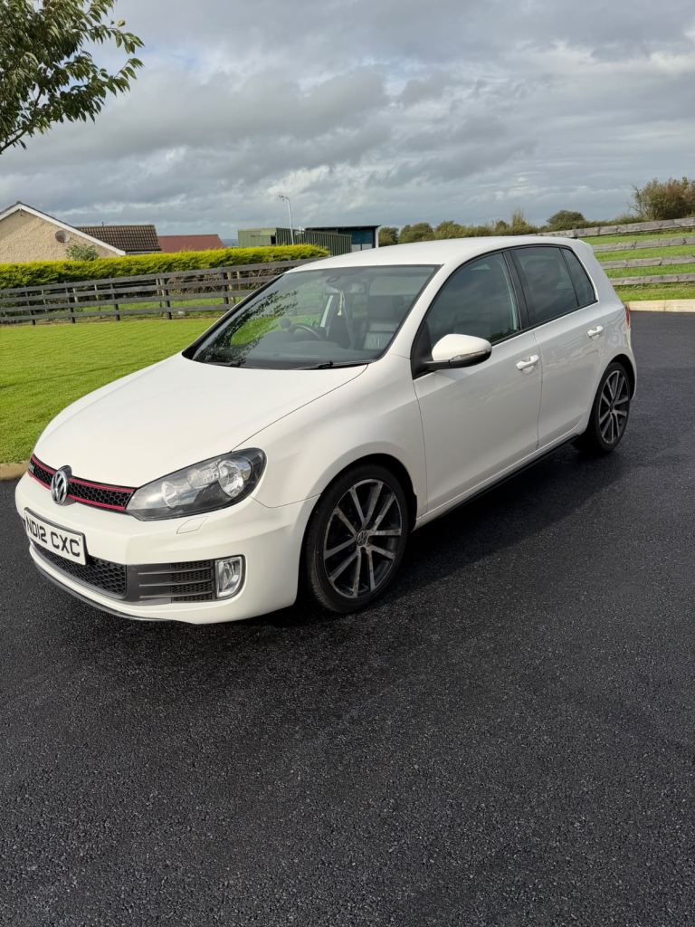 Volkswagen, GOLF, Hatchback, 2012, Manual, 1968 (cc), 5 doors