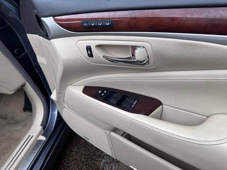 2016 65 REG LEXUS LS600H LWB PREMIER 5.0 V8 AWD PETROL/HYBRID DAMAGED SALVAGE