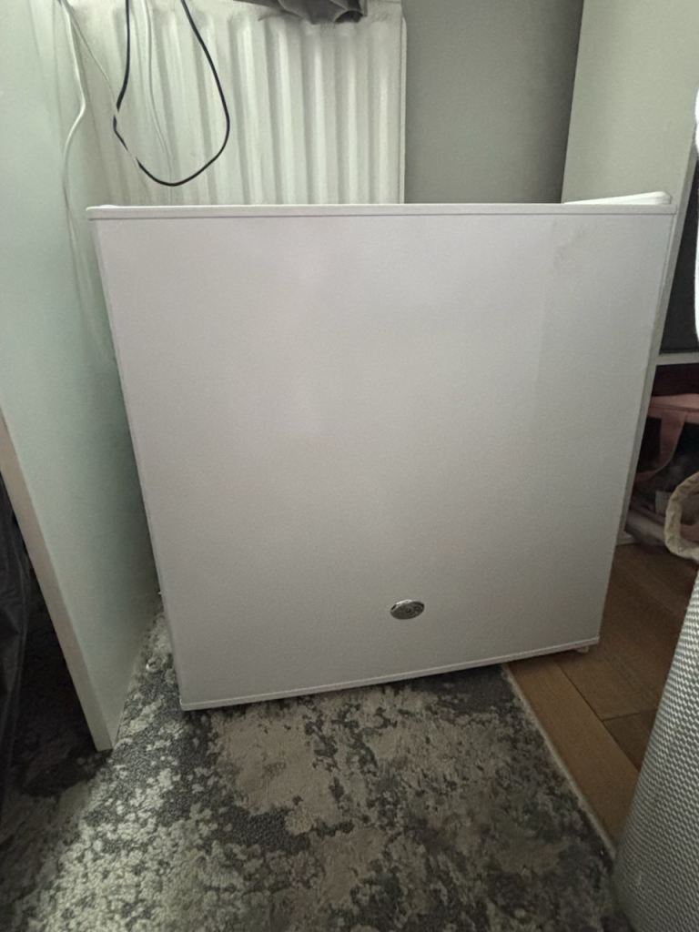 image for Lockable Minifridge 