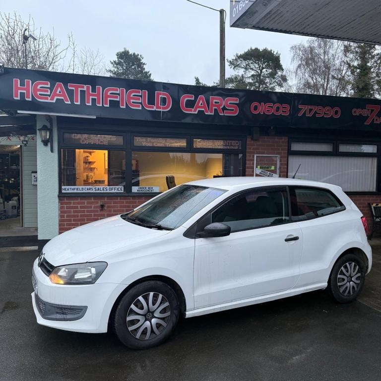 2010 Volkswagen Polo 1.2 70 S 3dr HATCHBACK Petrol Manual