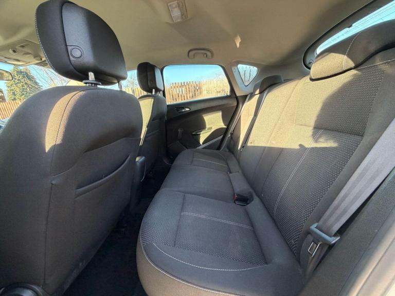 2014 Vauxhall Astra 1.7 CDTi ecoFLEX SRi Euro 5 (s/s) 5dr HATCHBACK Diesel Manual