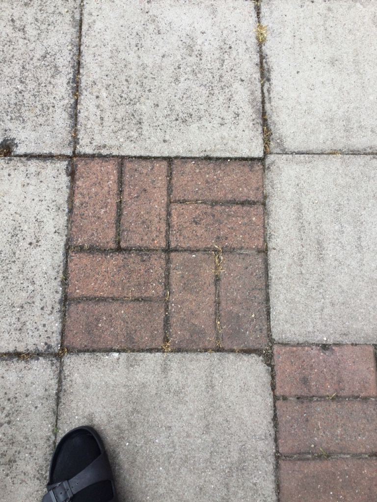Wanted used red Lockblock 