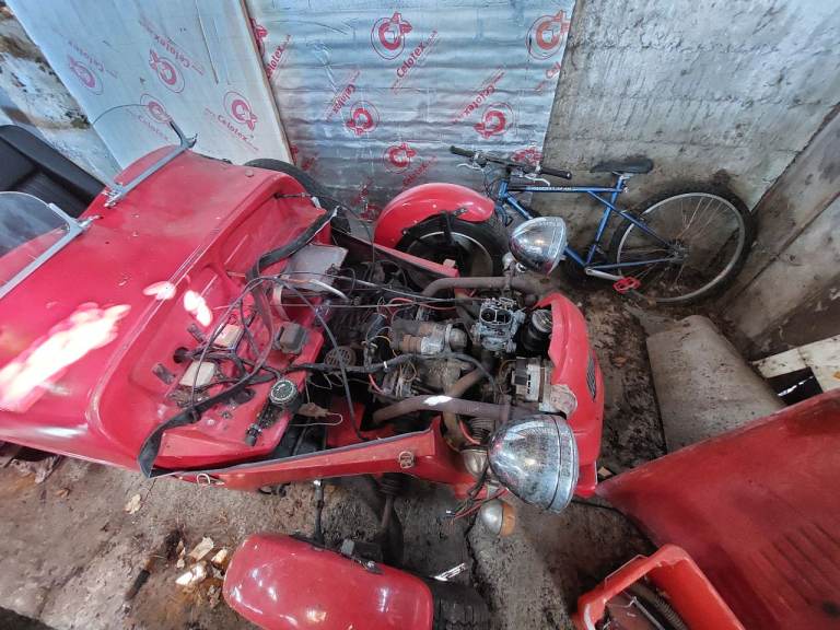 Lomax 224, Citroën based. First production body built.