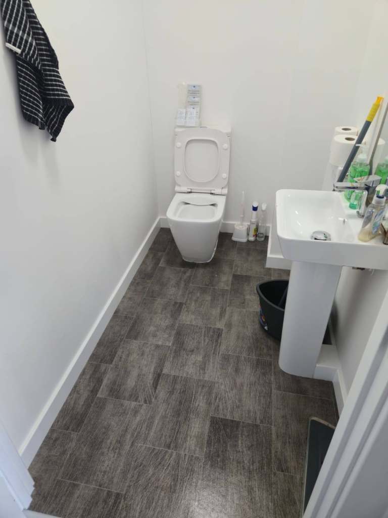 Domestic Cleaner Service Glasgow - Aurea Cleaning Ltd - Domestic and Office Deep Cleans 🧼