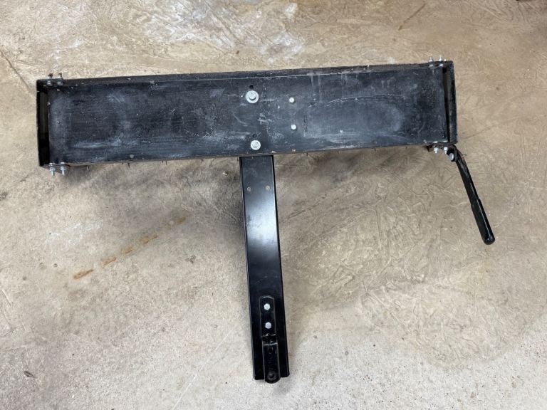 Agrifab lawn  towed spike aerator 