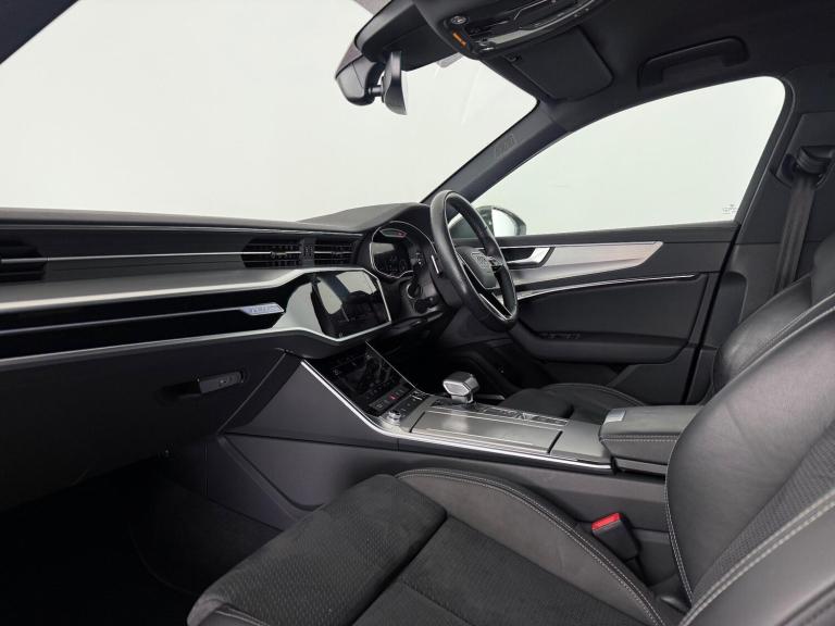 2022 Audi A6 Saloon 2.0 TFSI 45 S line S Tronic quattro Euro 6 (s/s) 4dr SALOON Petrol Automatic