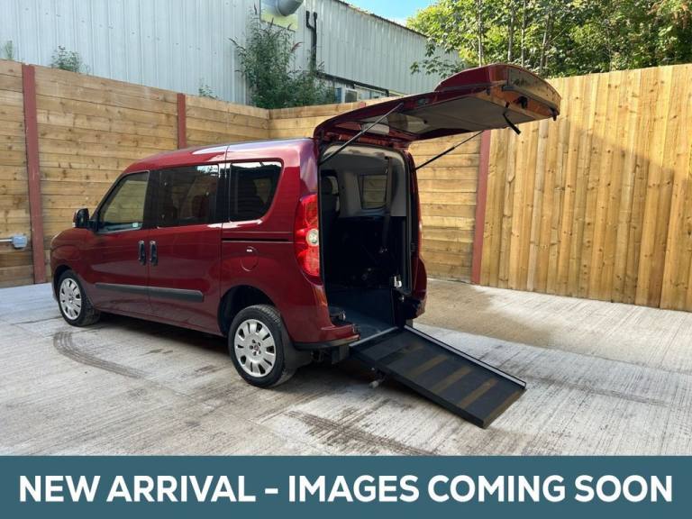 2014 Fiat Doblo 3 Seat Petrol Wheelchair Accessible Disabled Access Vehicle WAV MPV Petrol Manual