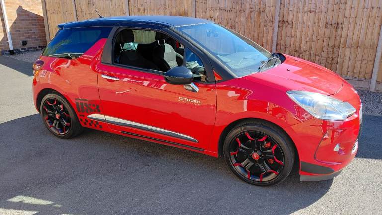 Citroen, DS3, Hatchback, 2013, Manual, 1560 (cc), 3 doors