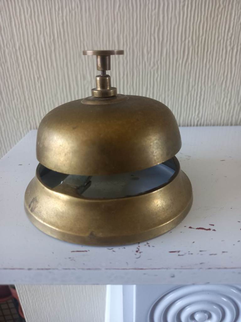 Brass Hotel/counter bell