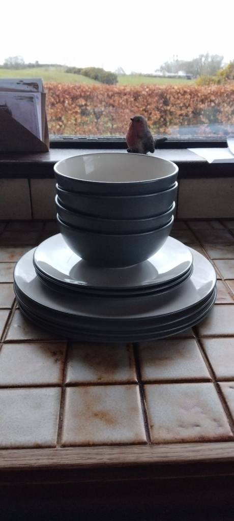 Grey full plate dinner set