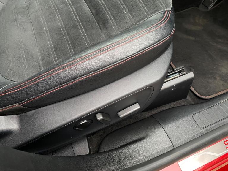 2022 Ford Kuga 2.5 Duratec 14.4kWh ST-Line X Edition CVT Euro 6 (s/s) 5dr HATCHBACK Petrol/Electr...