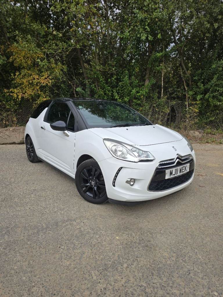 Citroen, DS3, Hatchback, 2011, Manual, 1560 (cc), 3 doors