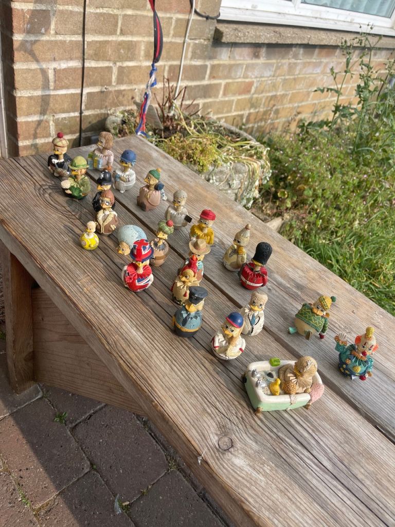 Birdland Eggheads Colour Box Figurines Collection