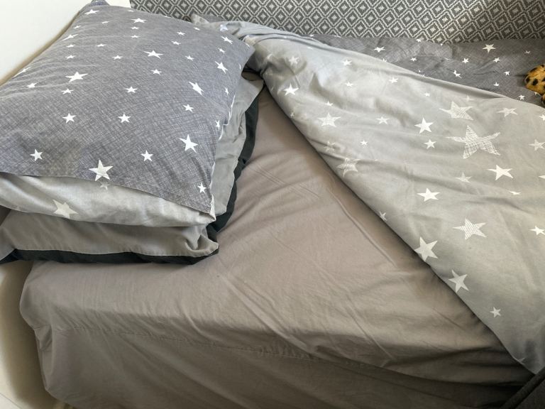 Single bed and mattress - FREE TO COLLECT