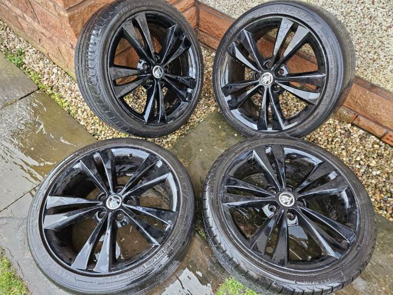 18 inch genuine Skoda VW seat alloy wheels pcd 5x 112