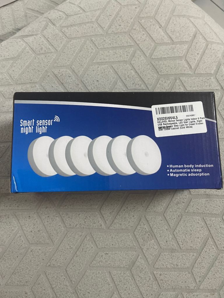 Smart sensor night light-Brand New