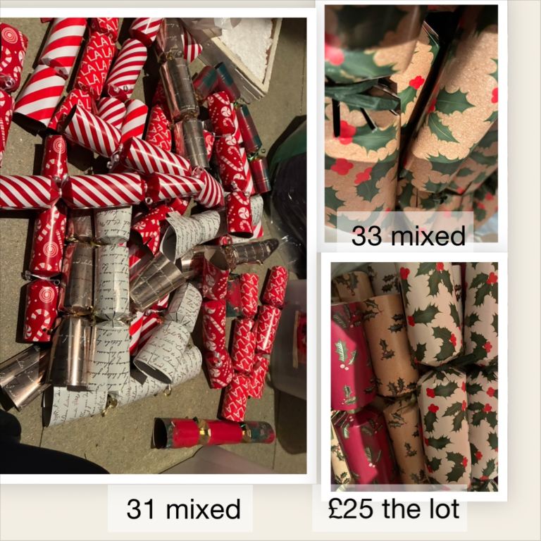 Mixed Christmas Crackers – Various Designs, Good Condition