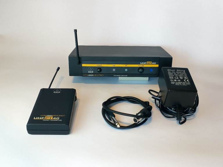 image for AKG WMS40 Guitar Wireless System ISM3