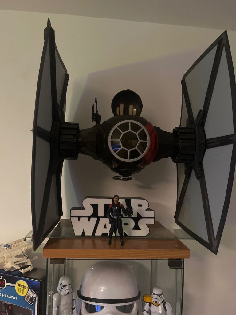 Star Wars tie fighter 
