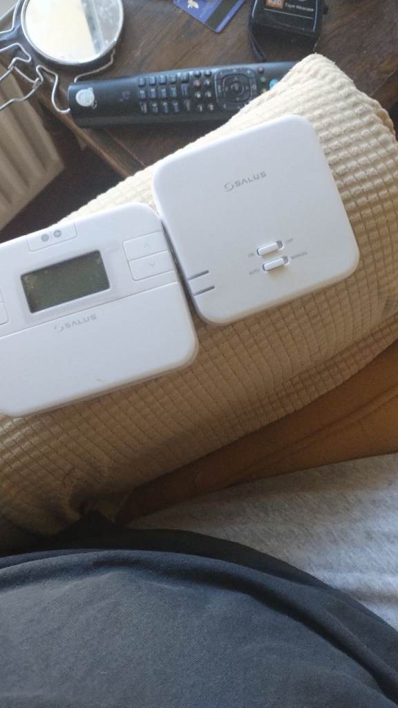  Salus Room thermostat 