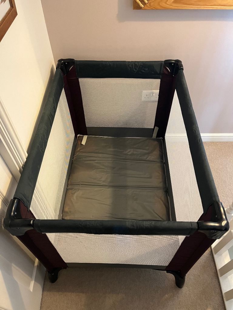 Mamas and Papas Travel Cot