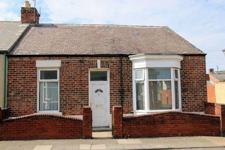 3 Bed Terraced House, Chester Street, SR4