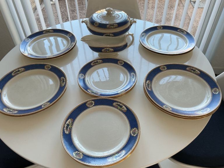 Vintage Bradleys Longton Dinnerware Set - Blue & Gold Pattern