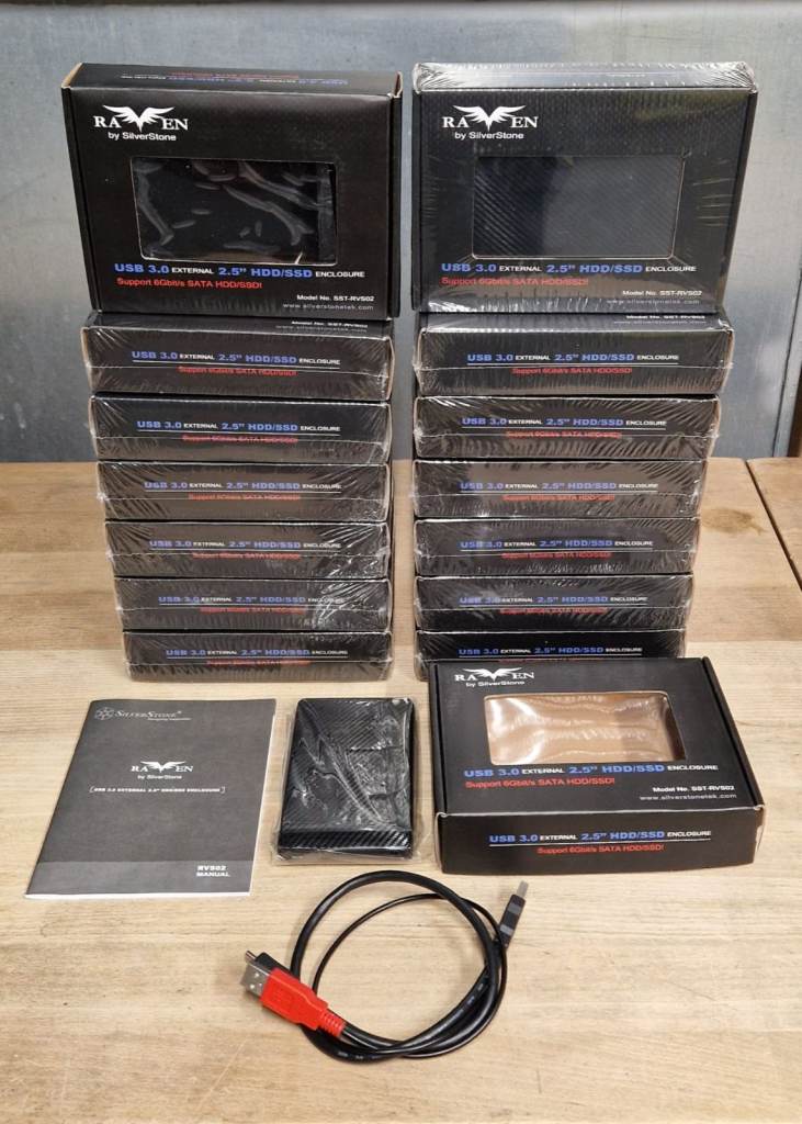 15x Silverstone RAVEN USB 3.0 2.5-Inch Hot-Swap 5 Gb/s External Hard Drive Enclosures RVS02 