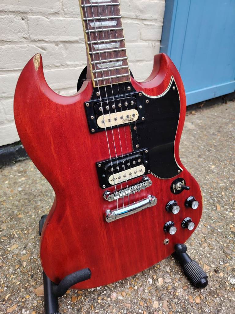 Epiphone SG with Seymour Duncan JB and Grover Tuners. Level, crown, polished frets and fully set up.
