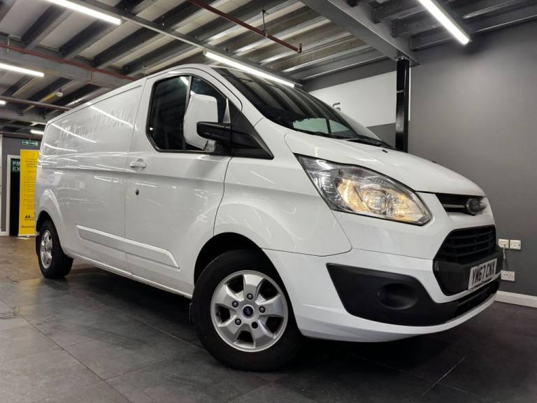 2017 Ford Transit Custom 2.0 TDCi 290 Limited Panel Van 5dr Diesel Manual L2 H2 (157 g/km, 128 bh...