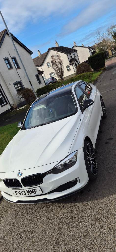 BMW, 3 SERIES, Saloon, 2013, Manual, 1995 (cc), 4 doors