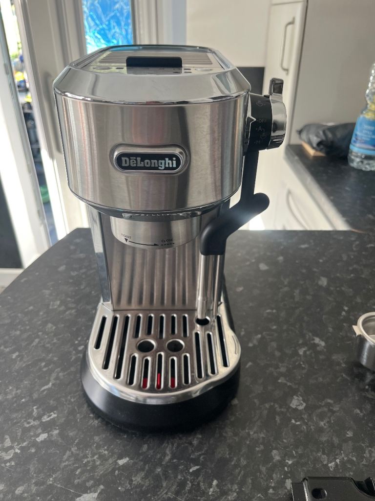 DELONGHI DEDICA STYLE ESPRESSO MACHINE ORIGINAL RRP £229