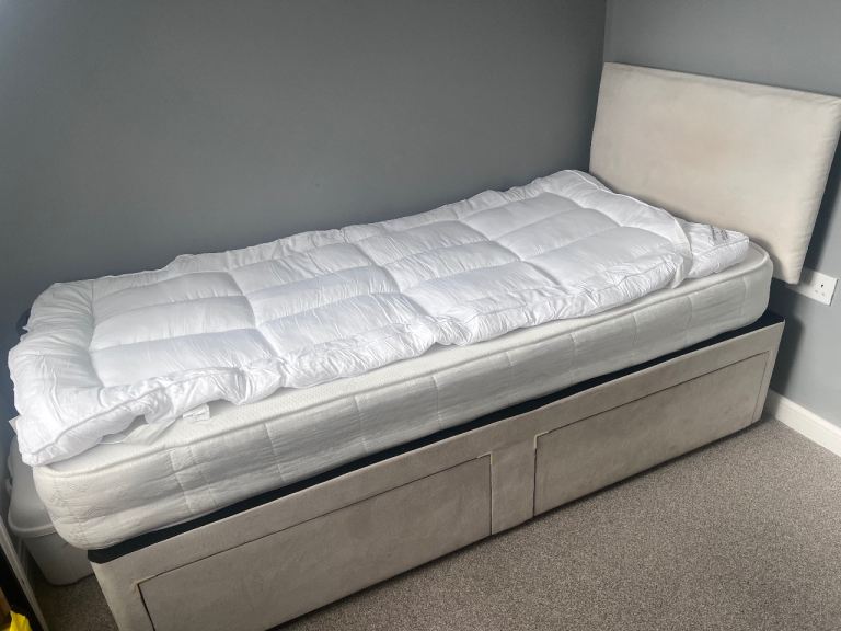 Single Mattress & Frame with double storage 