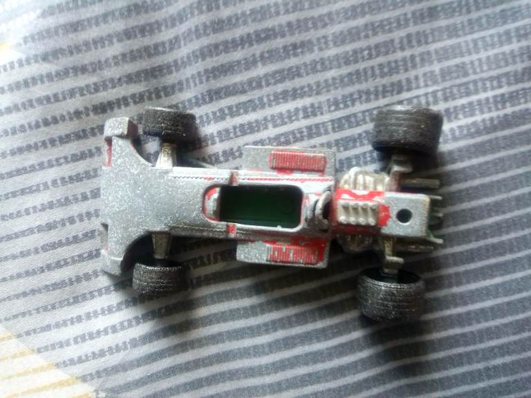 Vintage very collectable and pretty rare 1970s whizzwheels surtees TS.9b-f1 metal car