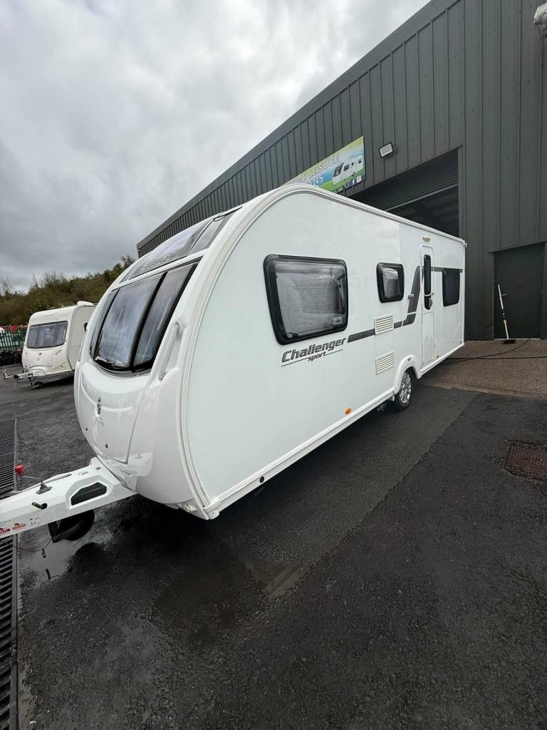 2013 SWIFT CHALLENGER SPORT 586 - 6 BERTH CARAVAN 