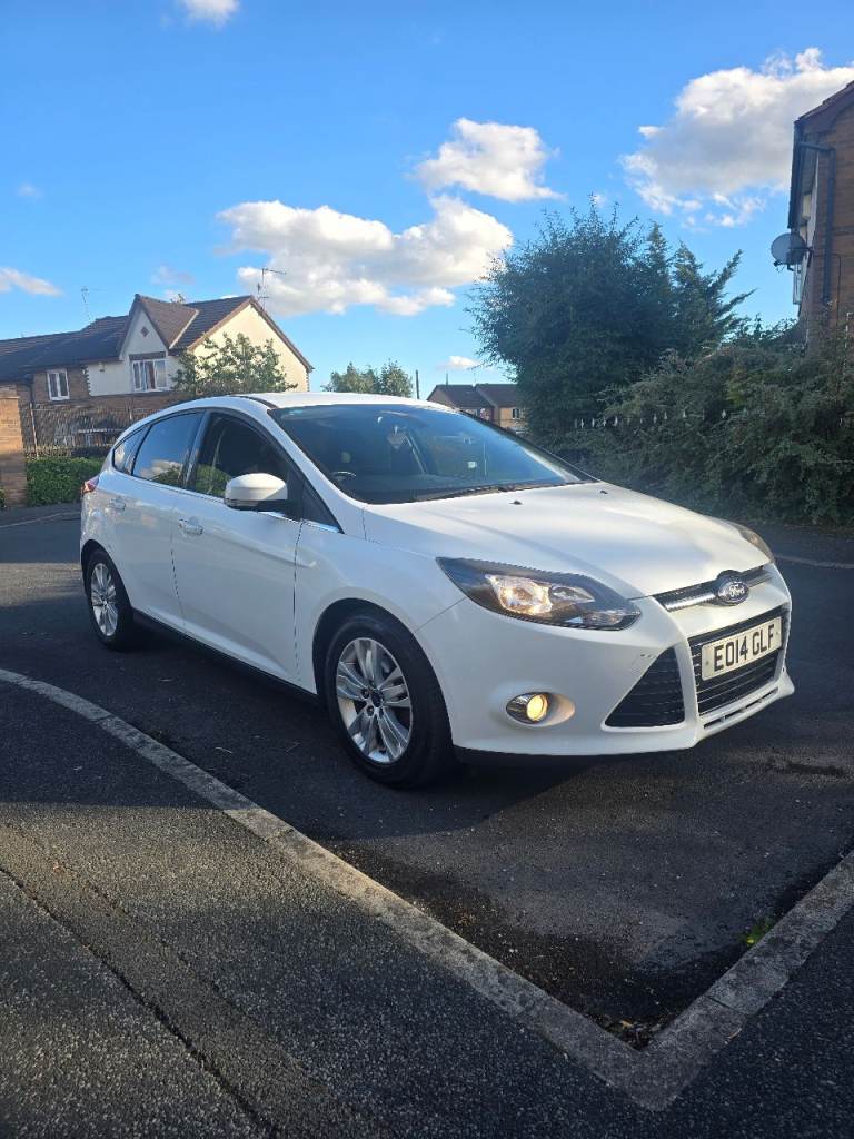 Ford, FOCUS, Hatchback, 2014, Manual, 1560 (cc), 5 doors