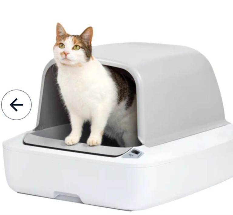 Petsafe ScoopFree Crystal Pro Self-Cleaning Litter Box, new, boxed, unopened