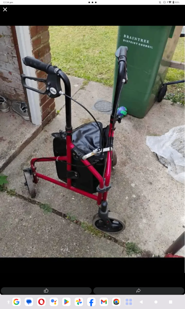 Mobility trolley also luggage department 