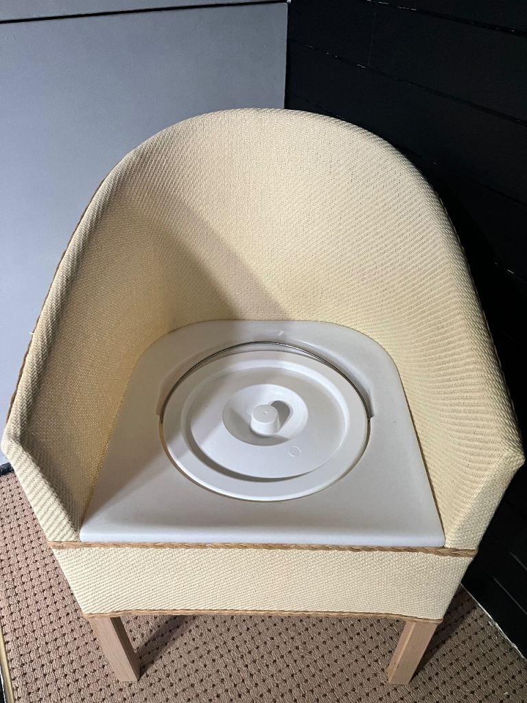 Commode/toilet chair new 