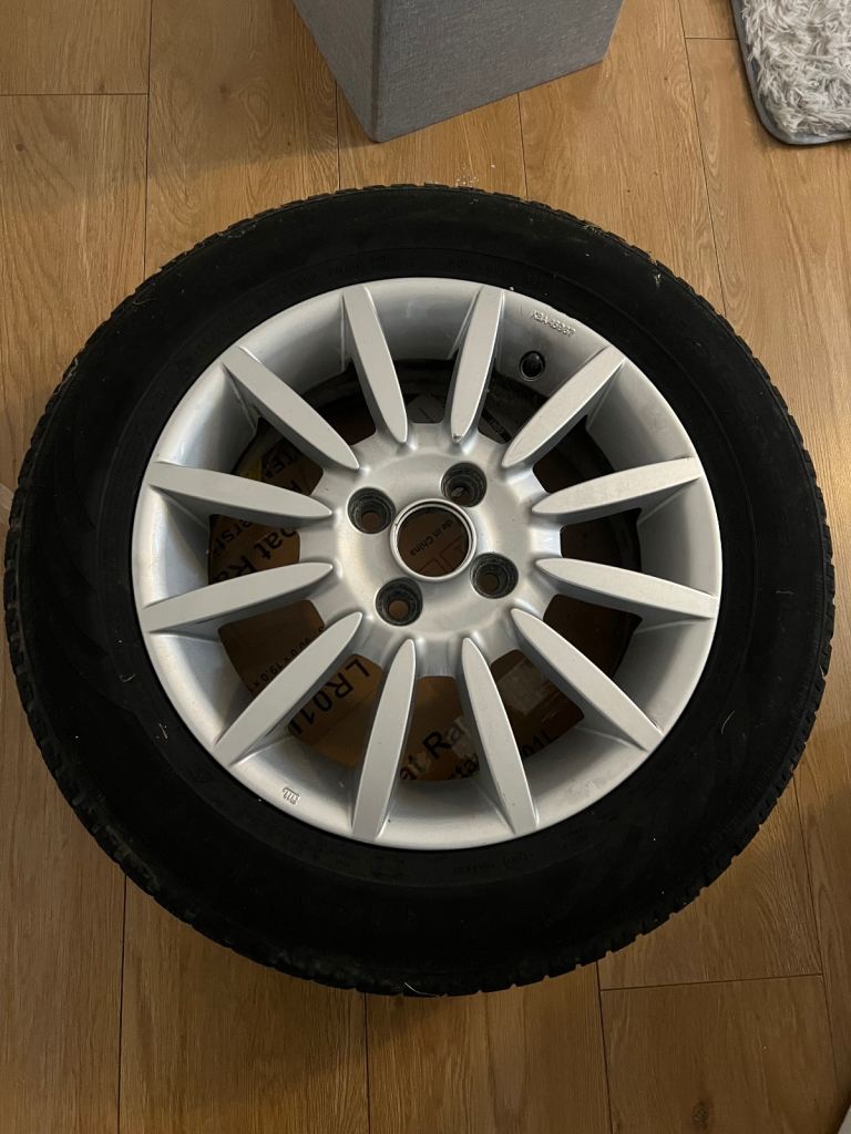 185/65R15 tyre + wheel